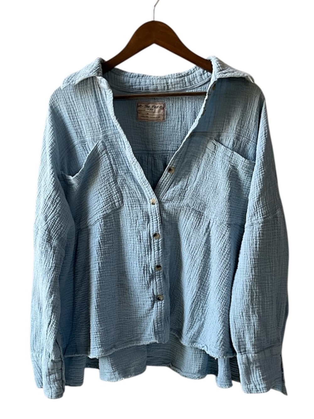 We The Free Women's Shirt Button-Down Cardiff Sky Blue Cotton Size M (Stains)